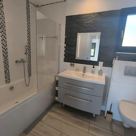 Entre Bois Et Lumiere *