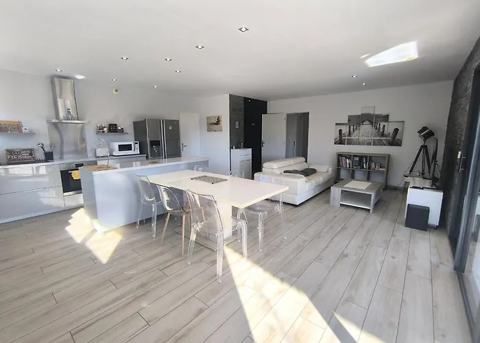 Villa Entre Bois Et Lumiere *